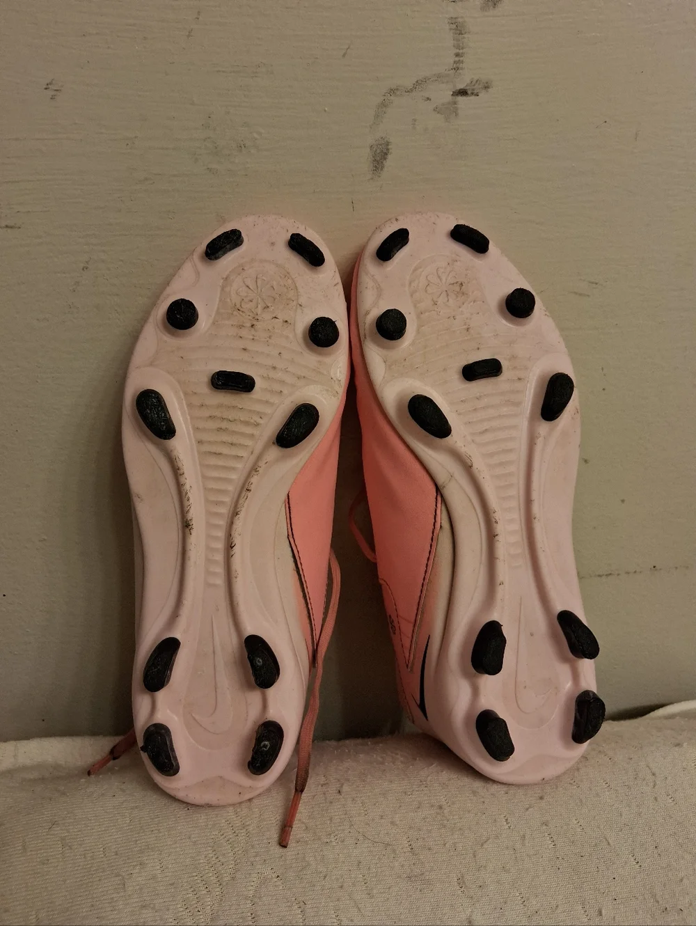 Nike pink gradient